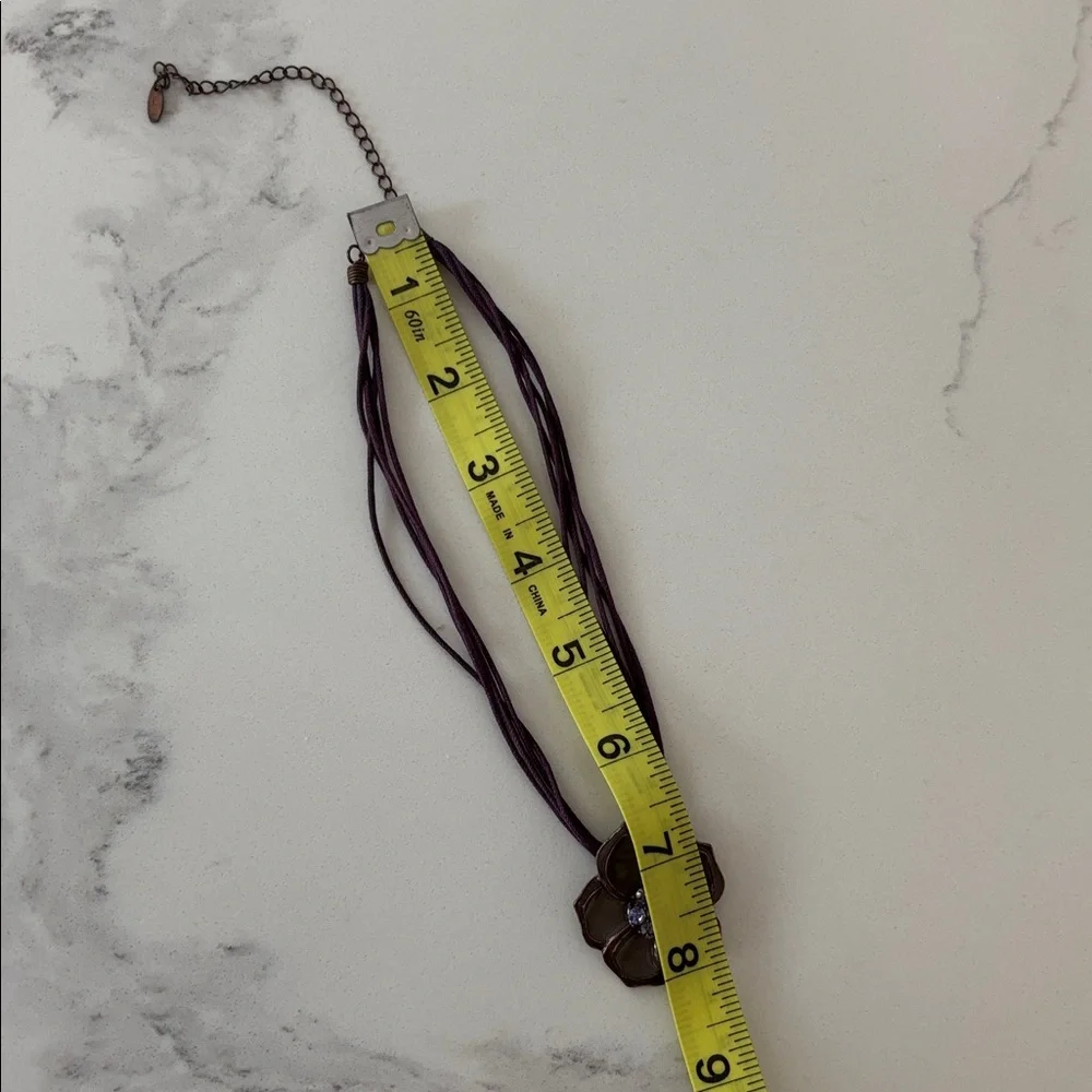 GORGEOUS Choker Necklce - Picture 6 of 8